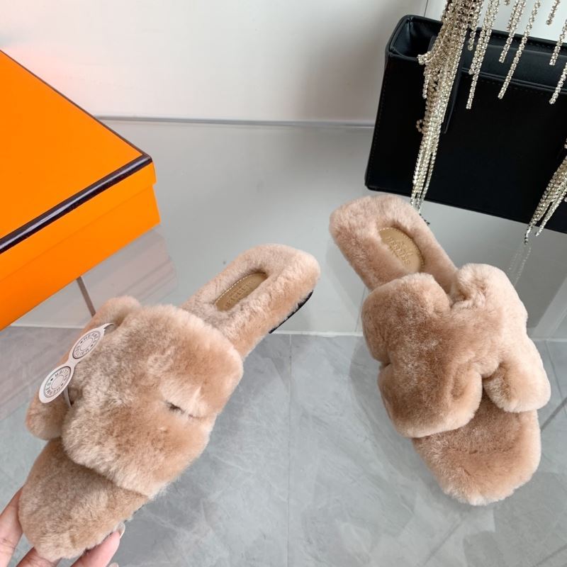 Hermes Slippers